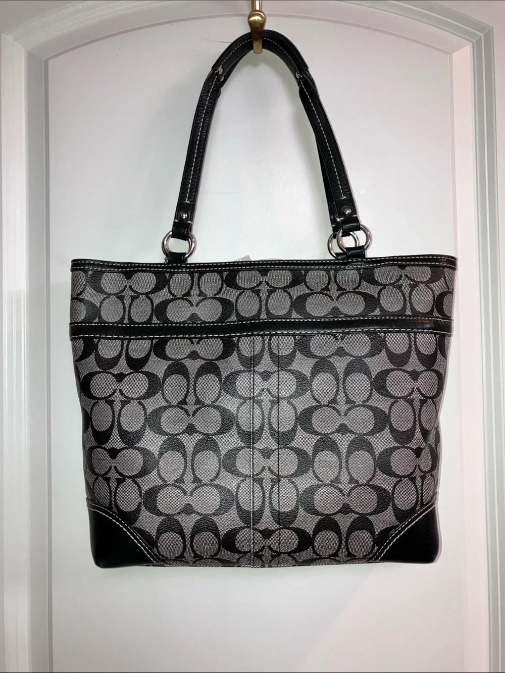 Coach Chelsea Heritage Logo Bag gray black